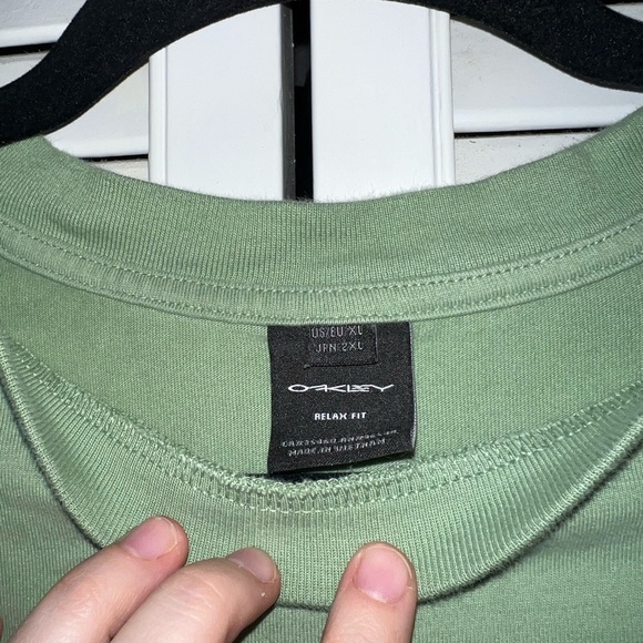 Oakley Embroidered Relaxed Fit SoHo SL Tshirt in New Jade - Picture 7 of 11